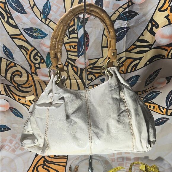 Wilsons Leather Cream Shoulder Bag - Picture 3 of 16